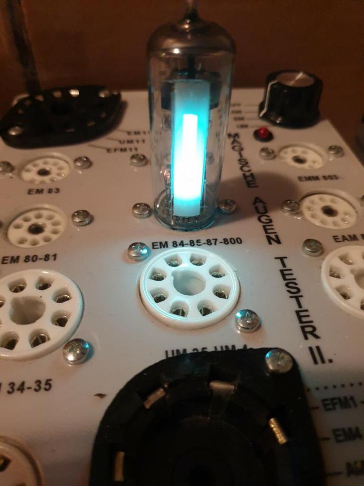 EM800 Telefunken magic eye beam radiobuizen, Antiek en Kunst, Antiek | Tv's en Audio, Ophalen of Verzenden