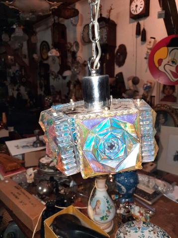 Vintage Glazen Hanglamp beschikbaar voor biedingen