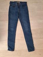 Levi's 710 Super Skinny Jeans Maat 27, Blauw, Ophalen of Verzenden, Zo goed als nieuw, W27 (confectie 34) of kleiner