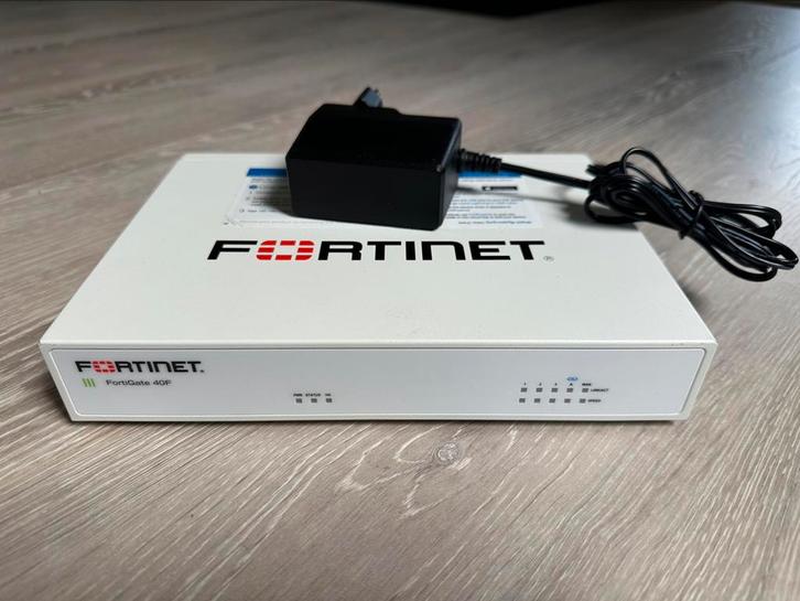 Fortinet Fortigate 40F, Computers en Software, Netwerk switches, Zo goed als nieuw, Verzenden