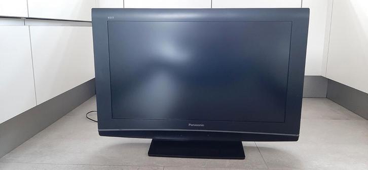 Panasonic LCD TV 32 inch / 80 cm, Audio, Tv en Foto, Televisies, Zo goed als nieuw, Panasonic, 50 Hz, Ophalen