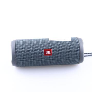 JBL Flip Essential 2 Grijs beschikbaar voor biedingen