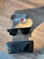 Rayban CLUBMASTER zonnebril zo goed als nieuw!, Sieraden, Tassen en Uiterlijk, Zonnebril, Zwart, Ophalen of Verzenden, Zo goed als nieuw