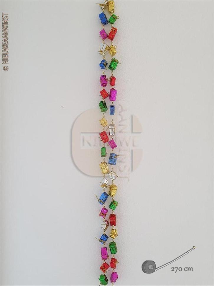 Sinterklaas pakjesguirlande met kralenketting – 270 cm, Diversen, Sinterklaas, Verzenden