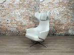 Vitra Grand Repos bij TheReSales, Huis en Inrichting, Fauteuils, 75 tot 100 cm, Ophalen of Verzenden, Zo goed als nieuw, Metaal