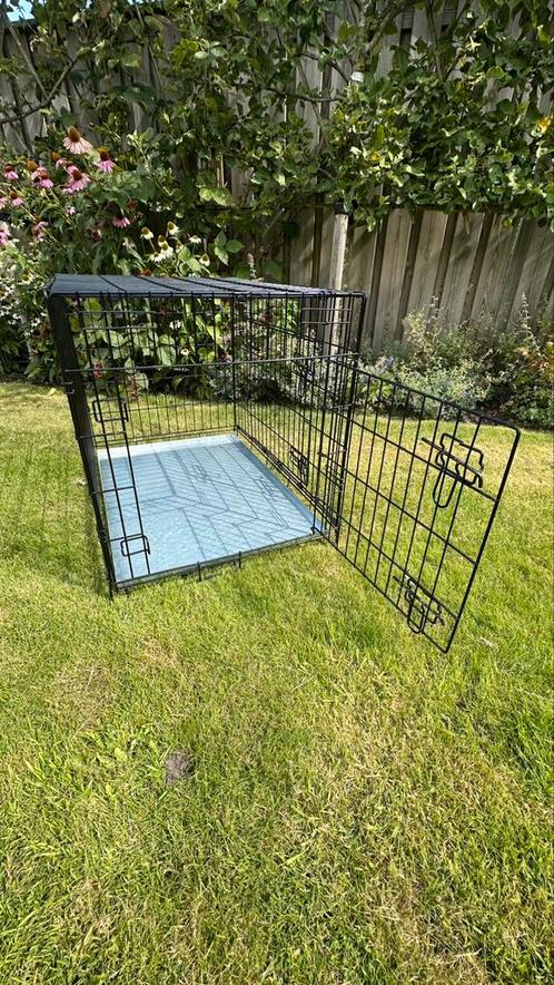 Bench 75x55 cm, Dieren en Toebehoren, Hondenbenches, Zo goed als nieuw, Ophalen of Verzenden