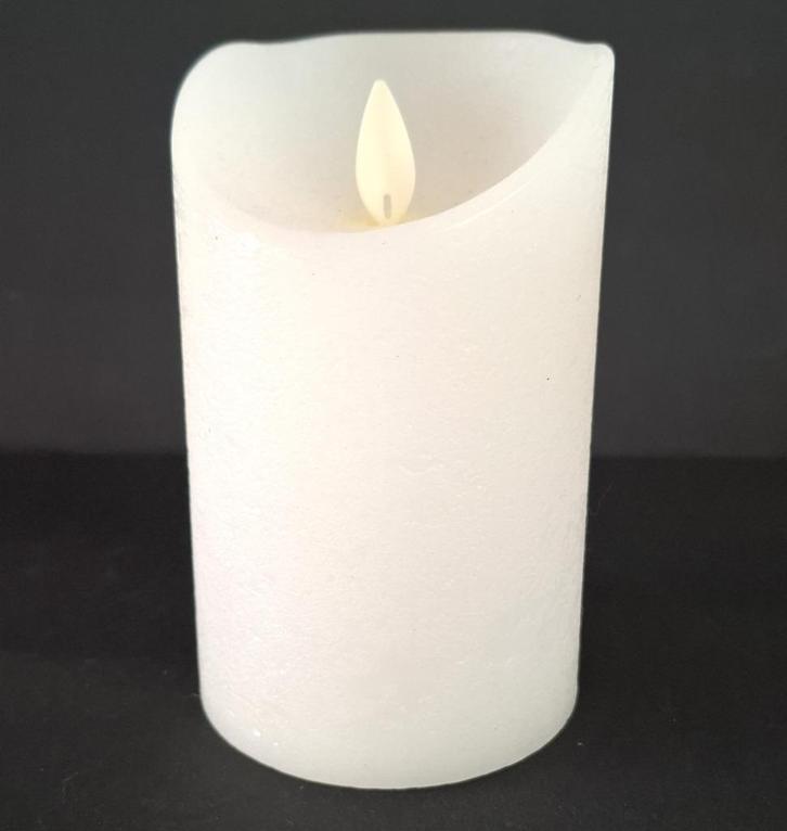 Waxkaars op batterij met timer, Huis en Inrichting, Woonaccessoires | Kandelaars en Kaarsen, Zo goed als nieuw, Kaars, Minder dan 25 cm