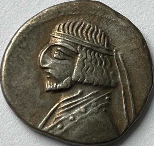 Parthische Rijk mooie drachme 80-70 voor Christus, Postzegels en Munten, Munten | Azië, Losse munt, Midden-Oosten, Zilver, Ophalen of Verzenden
