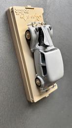 Traction Avant/ Bijenkorf oplage, Hobby en Vrije tijd, Modelauto's | 1:43, Ophalen of Verzenden, Nieuw, Tractor of Landbouw