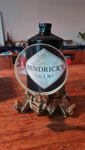 HENDRICKS GIN Bottle Glorifier beschikbaar voor biedingen