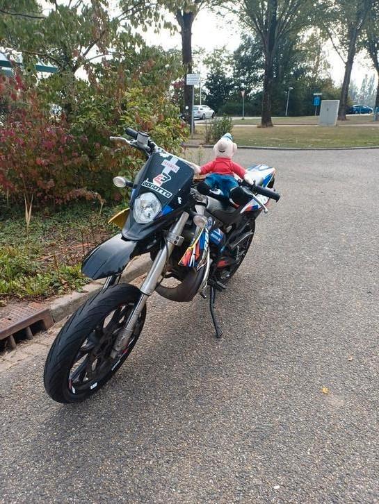 Derbi senda DRD evo, Fietsen en Brommers, Brommers | Derbi, Zo goed als nieuw, Ophalen