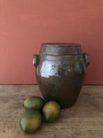 Bruine brocante pot van aardewerk uit Frankrijk, Antiek en Kunst, Curiosa en Brocante, Ophalen of Verzenden