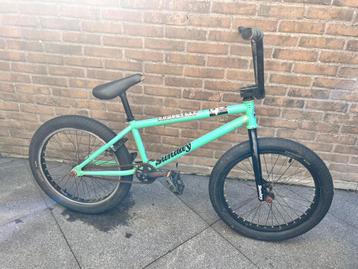 Bmx fietsje. beschikbaar voor biedingen