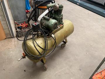 Comressor 220v 150liter 2 cilinder beschikbaar voor biedingen