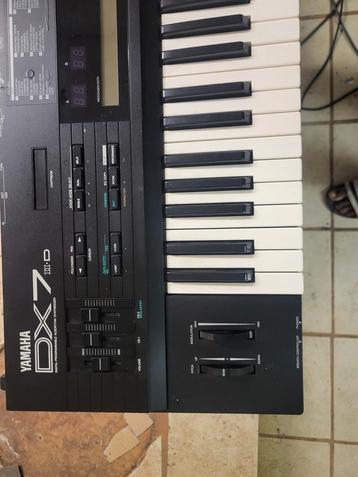 Yamaha dx7 IID beschikbaar voor biedingen