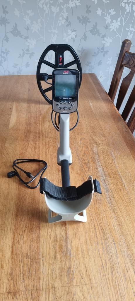 Minelab X-Terra Elite Metaaldetector, Hobby en Vrije tijd, Metaaldetectors, Zo goed als nieuw, Minelab, Ophalen of Verzenden