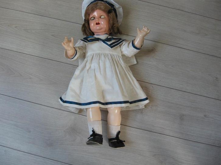 Oude antieke matroos pop1930 KR 926 60 cm met schelmogen., Verzamelen, Poppen, Gebruikt, Pop, Ophalen of Verzenden