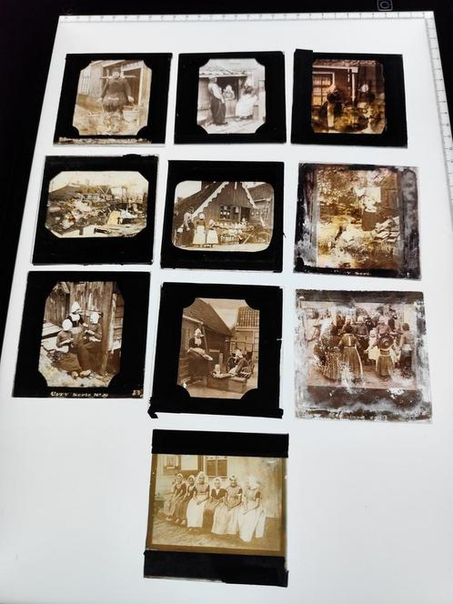 Glasdia's klederdracht, Verzamelen, Overige Verzamelen, Ophalen of Verzenden
