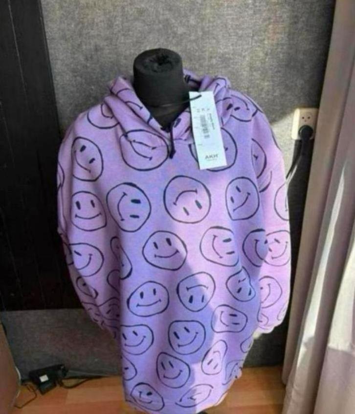 AKH mooie paarse hoodie/trui mt 48/50 NIEUW, Kleding | Dames, Grote Maten, Nieuw, Trui of Vest, Paars, Ophalen of Verzenden