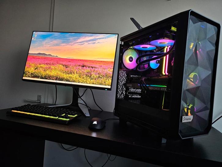 Complete Setup! High End Game PC: RTX 4080, R7 5700X3D, 32GB, Computers en Software, Desktop Pc's, Zo goed als nieuw, 4 Ghz of meer