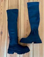 Zwarte Overknee Laarzen Pull & Bear - Zwart - maat 38, Kleding | Dames, Hoge laarzen, Zwart, Ophalen of Verzenden, Zo goed als nieuw