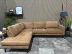 “GRATIS LEVERING” Leuke kunstlederen hoekbank! 240x200, Cognac, zgan, zwarte pootjes, hoekbank, 125 tot 150 cm, Hoekbank, Ophalen of Verzenden
