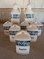 Oude azijn en olie set, oude kruiden potten, Ophalen of Verzenden