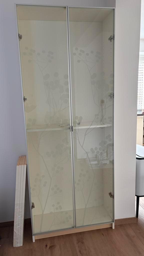 GRATIS Ikea Billy boekenkast met vitrinedeuren / vitrinekast, Huis en Inrichting, Kasten | Vitrinekasten, Gebruikt, 200 cm of meer