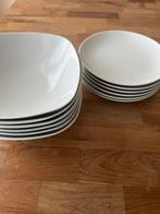 Witte Ikea Borden Set - Modern Design, Huis en Inrichting, Keuken | Servies, Ophalen, Zo goed als nieuw, Bord(en), Effen