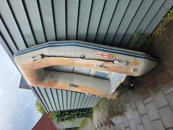Rubberboot  beschikbaar voor biedingen