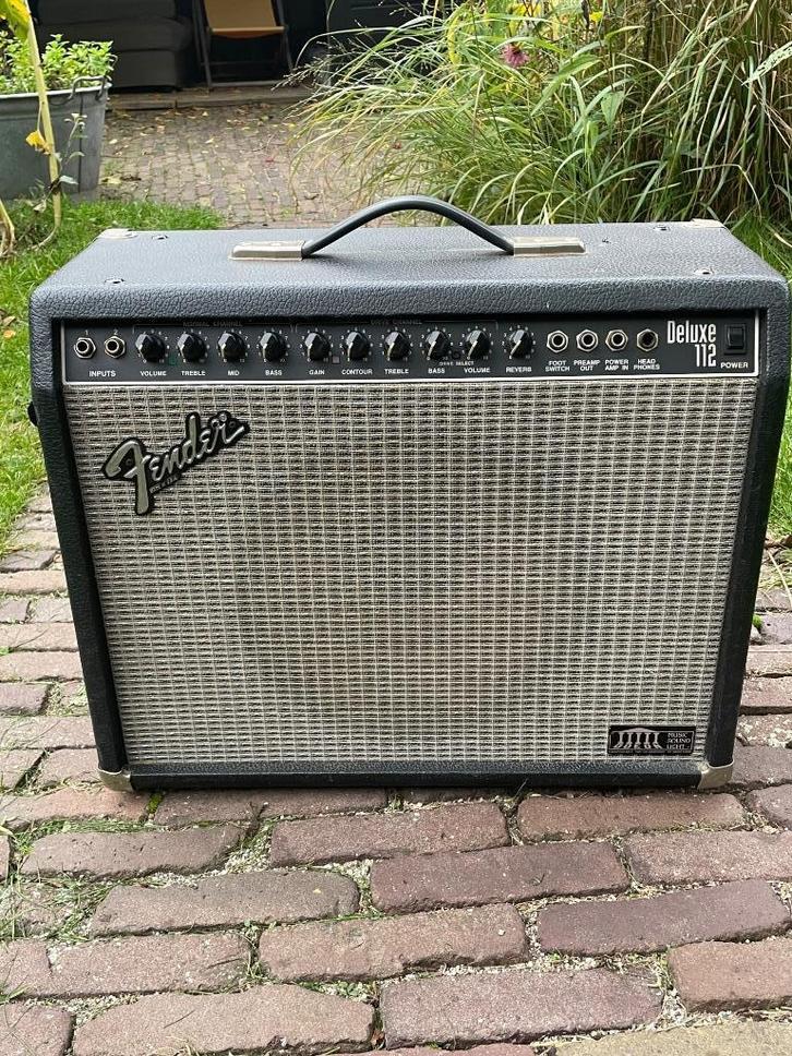 Fender deluxe 112, Muziek en Instrumenten, Versterkers | Bas en Gitaar, Gebruikt, 50 tot 100 watt, Ophalen