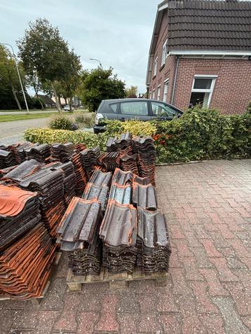 Partij dakpannen beschikbaar voor biedingen