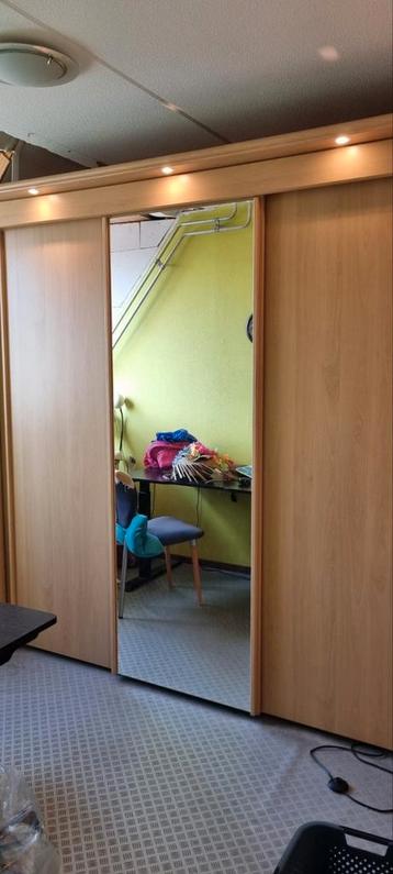 Kledingkast Beuken