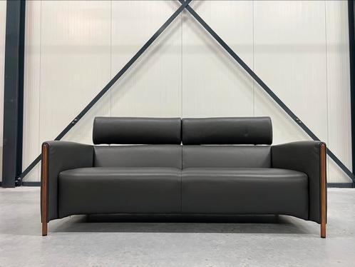 Nieuw Leolux Goncharov 3 zits bank Grijs leer Design, Huis en Inrichting, Banken | Bankstellen, Nieuw, Driepersoons, 75 tot 100 cm