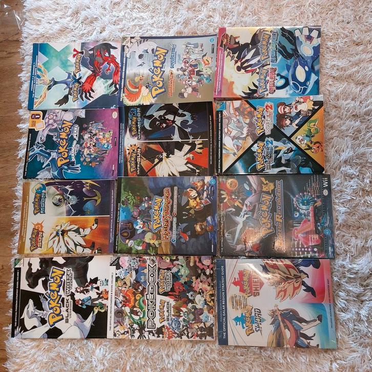 Pokémon - Strategy guide verzameling, Spelcomputers en Games, Games | Nintendo DS, Zo goed als nieuw, Role Playing Game (Rpg)