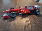 Ferrari F10 Alonso ,merk HotWheels 1:18, Hobby en Vrije tijd, Ophalen, Zo goed als nieuw, Hot Wheels