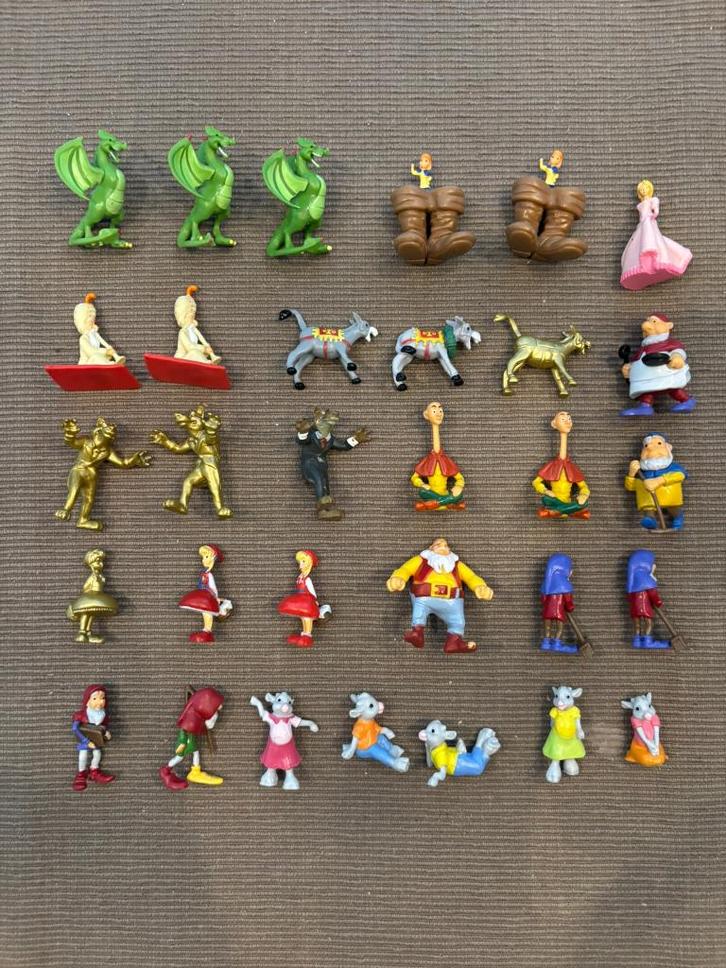 Verzameling van 31 efteling poppetjes, afkomstig van de emte, Verzamelen, Efteling, Zo goed als nieuw, Beeldje of Poppetje, Ophalen of Verzenden
