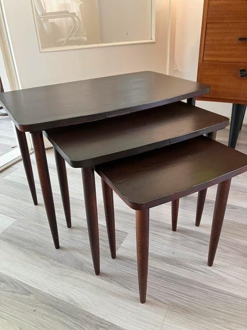 Bijzettafeltjes set | vintage 1960 | teakhout, Huis en Inrichting, Tafels | Bijzettafels, Gebruikt, Rechthoekig, 45 tot 60 cm