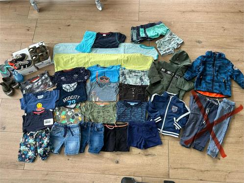 Jongens kinder merk pakket maat 86-92-98, 40 stuks, Kinderen en Baby's, Kinderkleding | Kinder-kledingpakketten, Gebruikt, Maat 92