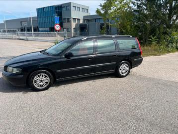 Volvo v70 2.4 5 cilinder nieuwe apk beschikbaar voor biedingen