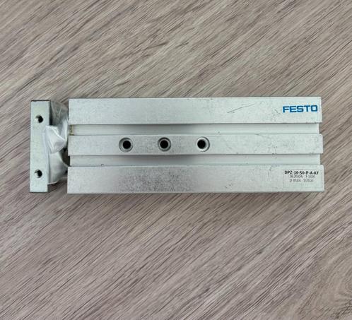 FESTO - Twin-Piston-Cilinder - DPZ-10-50-P-A-KF - 162004, Hobby en Vrije tijd, Overige Hobby en Vrije tijd, Nieuw, Ophalen of Verzenden