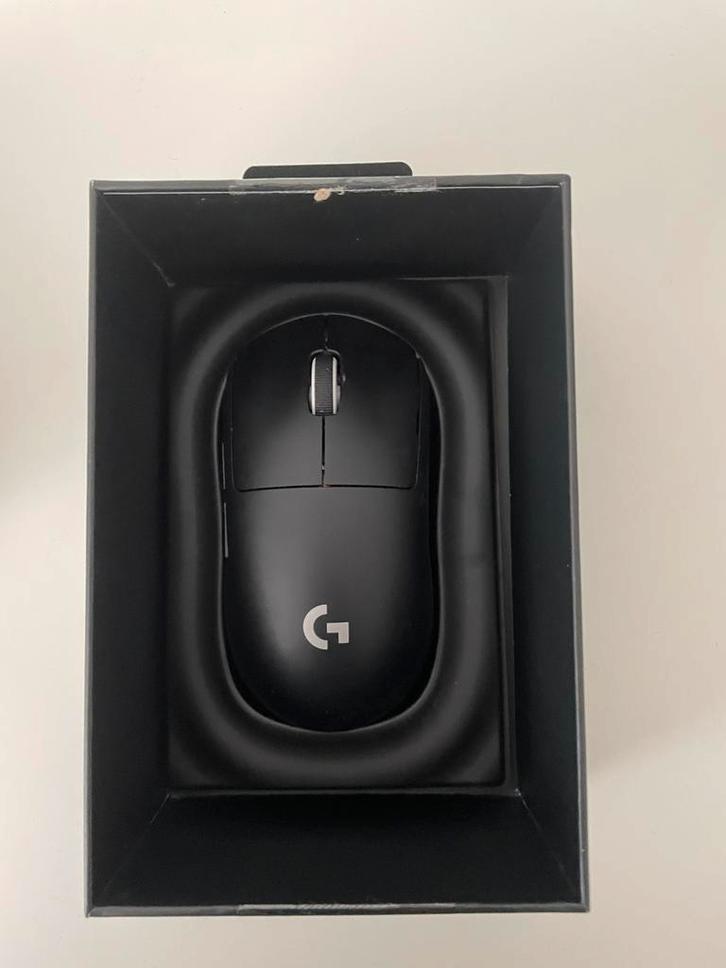 ️ Logitech G PRO X Superlight Draadloze eSports Gaming Muis, Computers en Software, Muizen, Zo goed als nieuw, Gaming muis, Ophalen