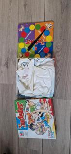 Twister Bordspel - MB Spellen, Hobby en Vrije tijd, Gezelschapsspellen | Bordspellen, MB Spellen, Vijf spelers of meer, Ophalen of Verzenden