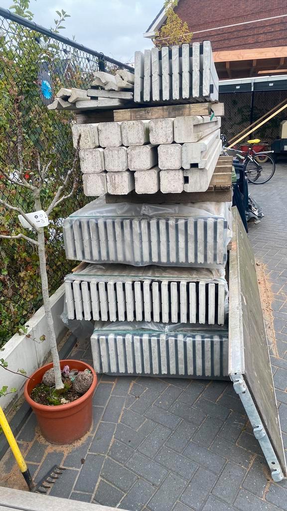 Betonschutting nieuw en compleet, Tuin en Terras, Schuttingen, Nieuw, Overige materialen, 2 meter of meer, 6 meter of meer, Ophalen