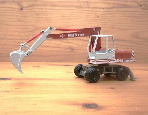 NZG 333 mobile graafmachine O&K MH5 ., Hobby en Vrije tijd, Modelauto's | 1:50, Gebruikt, Hijskraan, Tractor of Landbouw, NZG