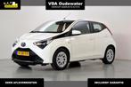 Toyota Aygo 1.0 VVT-i X-play Navigatie, Voorwielaandrijving, Start-stop-systeem, Stof, Gebruikt