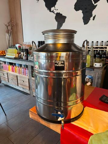 RVS Olievat 50L met Kraan - Perfecte Staat! beschikbaar voor biedingen