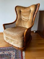 Fauteuil in bruin met rietwerk, Huis en Inrichting, Fauteuils, Ophalen, Gebruikt, 50 tot 75 cm, Hout