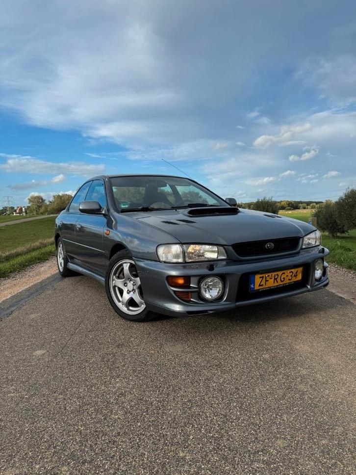 Subaru Impreza 2.0 GT Turbo AWD 1999 Grijs, Auto's, Subaru, Particulier, Impreza, 4x4, Airconditioning, Alarm, Bluetooth, Centrale vergrendeling