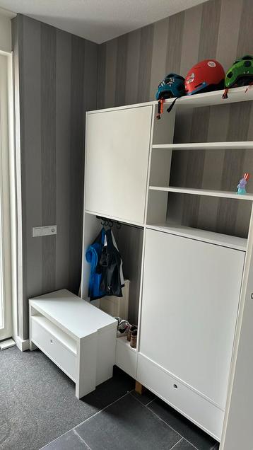 Smalle kast te koop 